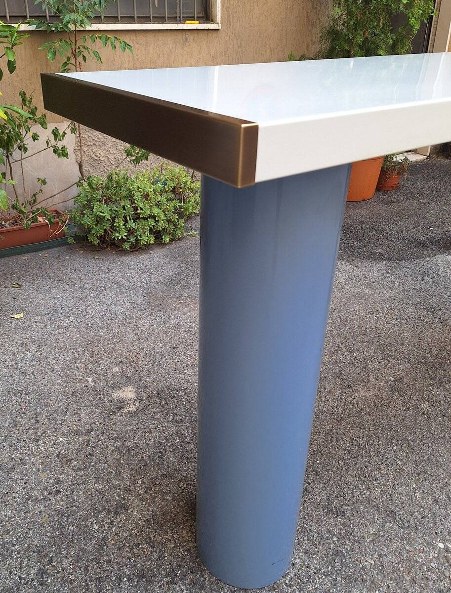 Console in White Lacquer with Cylindrical Plastic Legs by Tresoldi Salvati, 1980s