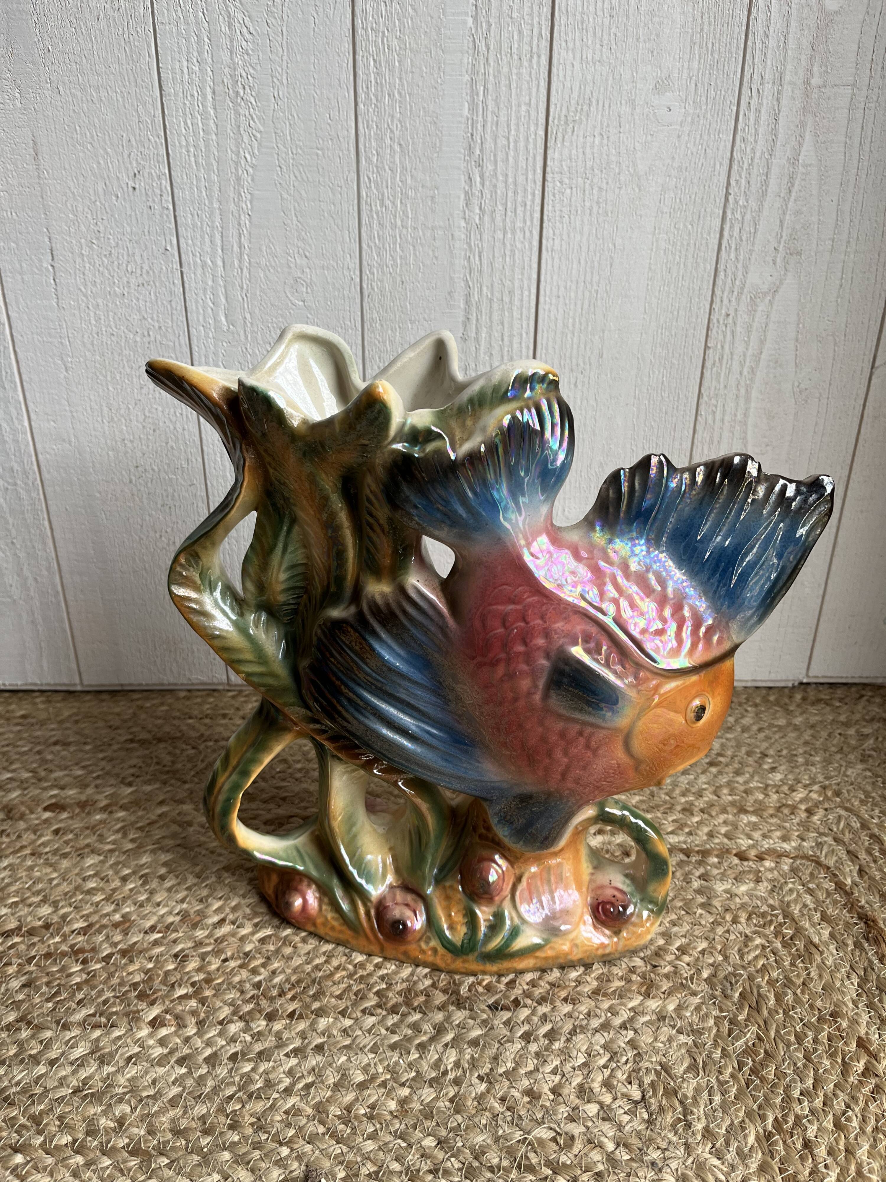 Italian vase in slipware