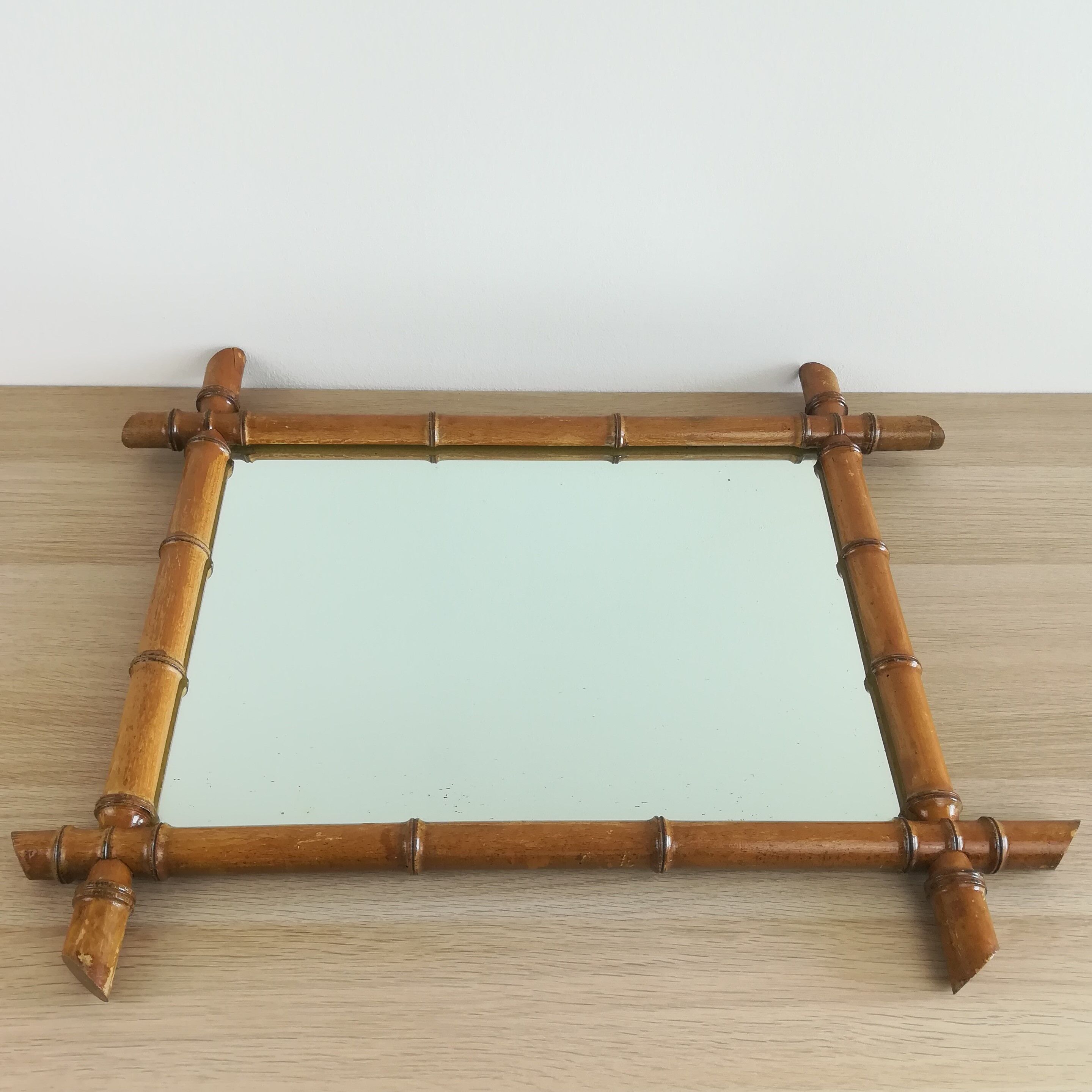 Bamboo-style wooden mirror 65x55cm