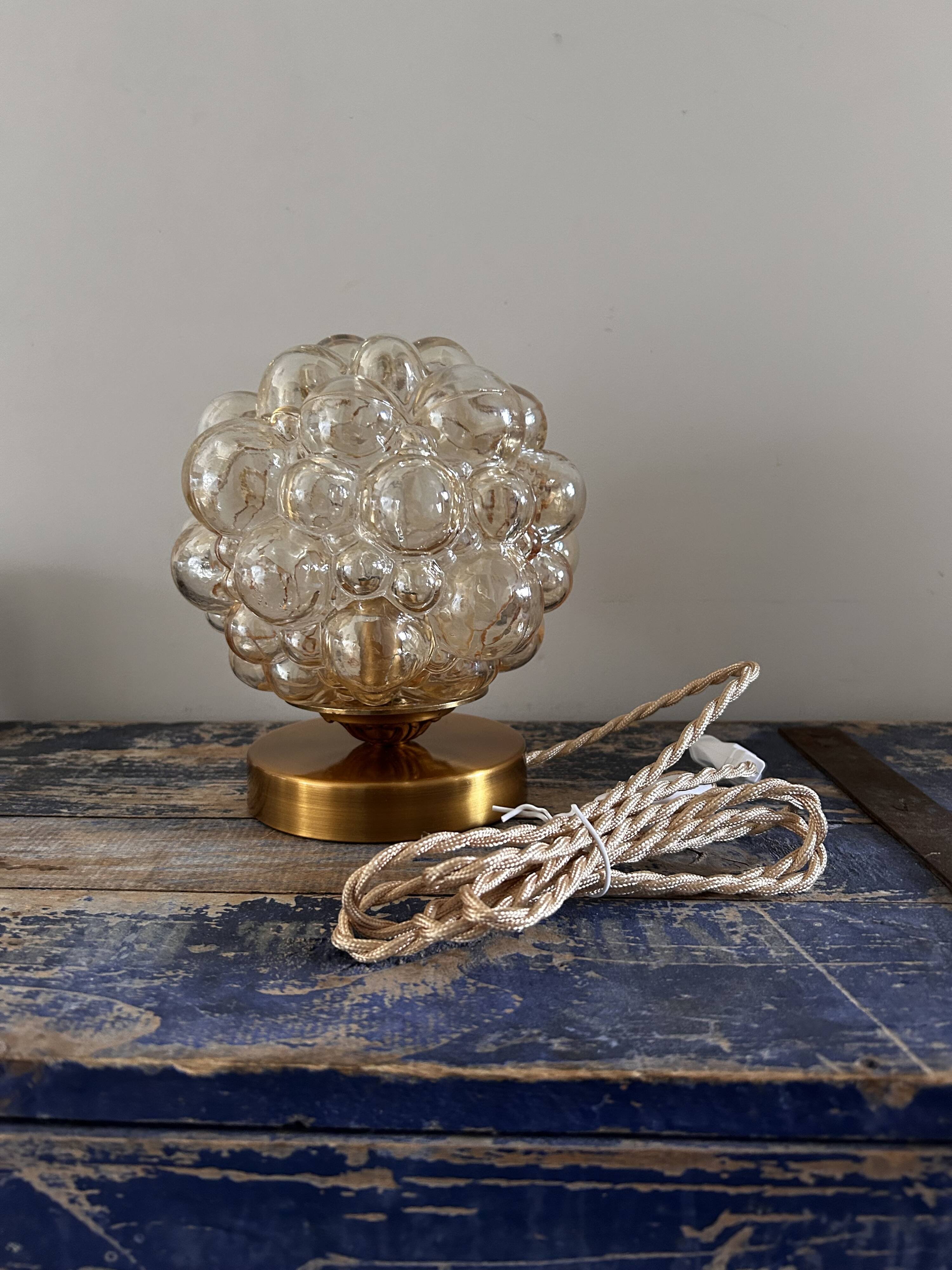 Helena Tynell globe table lamp