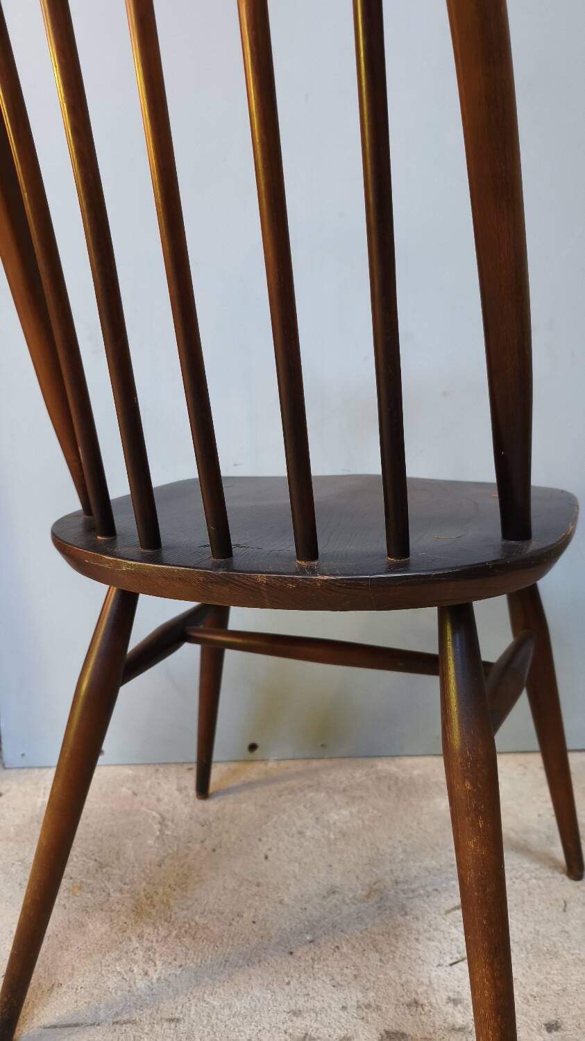 4 Windsor chairs in Quaker style by Erco, vintage 1960.