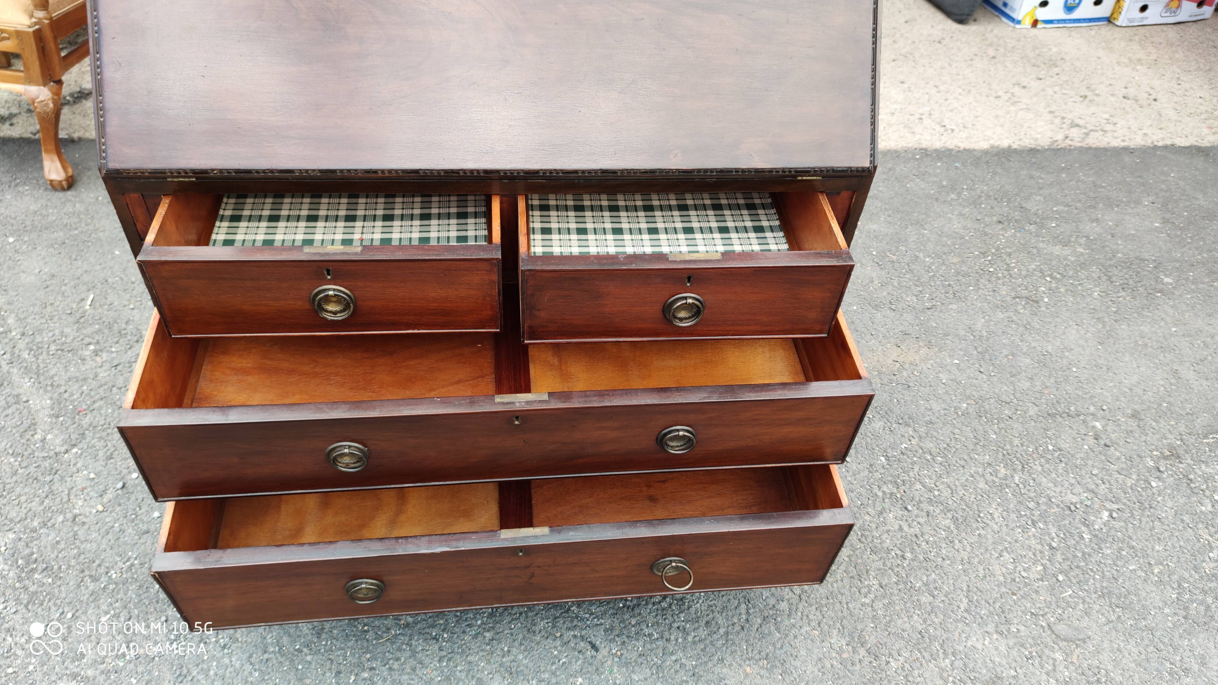 Bibliothèque scriban anglais en acajou vers 1920