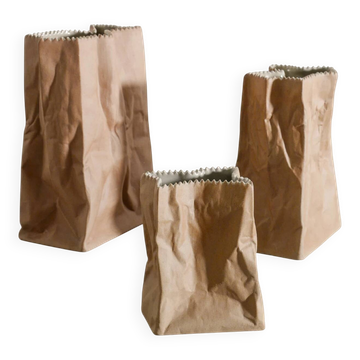 Ensemble de trois vases « sacs en papier » de Tapio Wirkkala, Finlande, milieu du siècle, années 1970