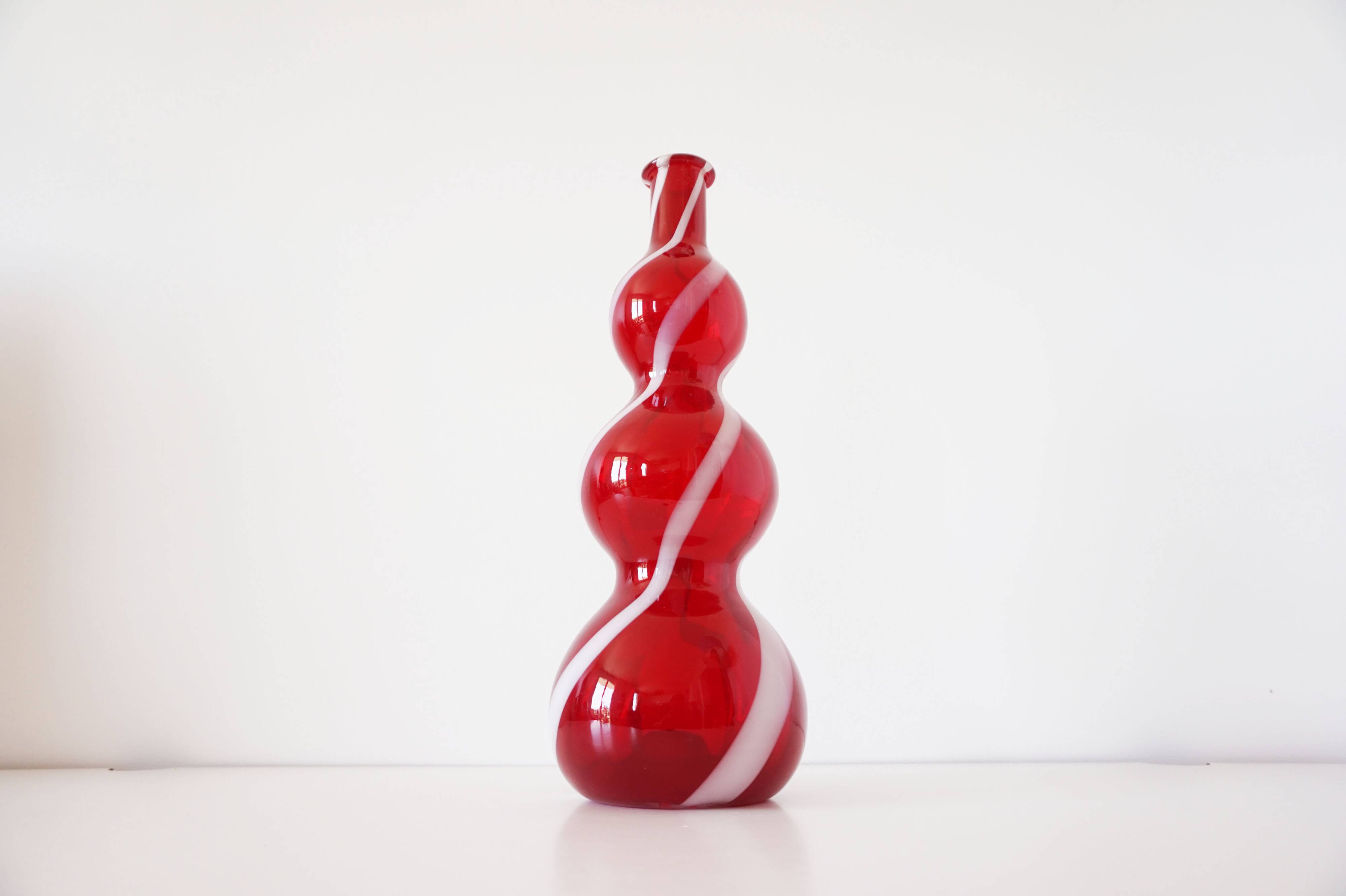 Italian carafe, blown glass, red Empoli.