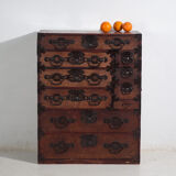 Ancient Japanese tansu of the choba-tansu type – Meiji/Taishō period (circa 1880-1920)