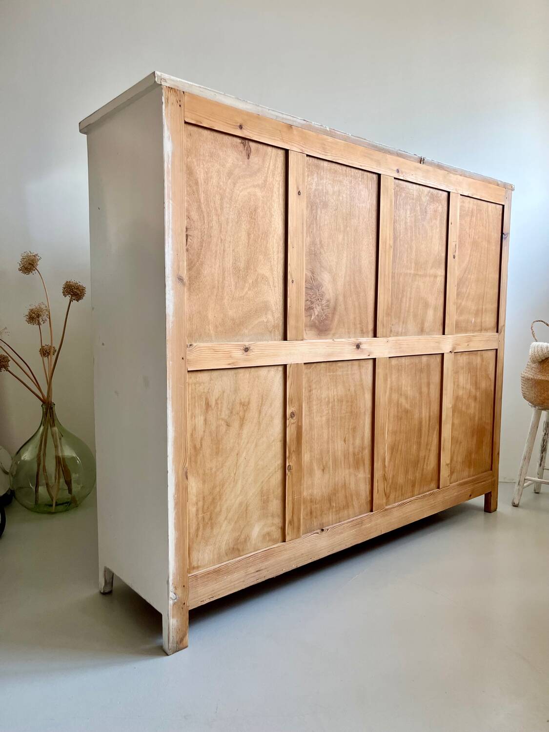 Large antique school wardrobe/bookshelf in solid pine – 1950