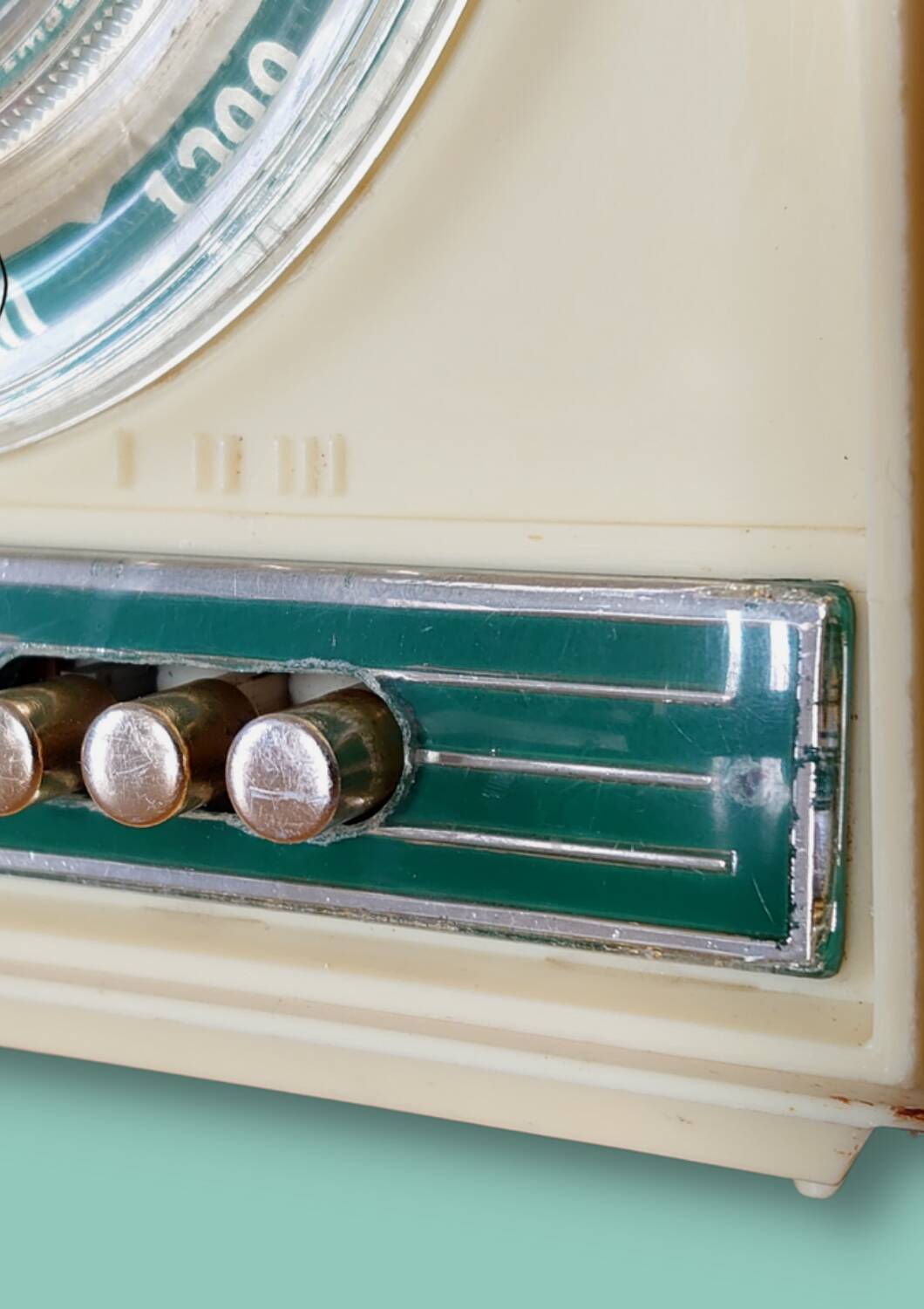Vintage Telemonde Radio