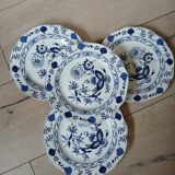 4 Royal Boch dessert plates 