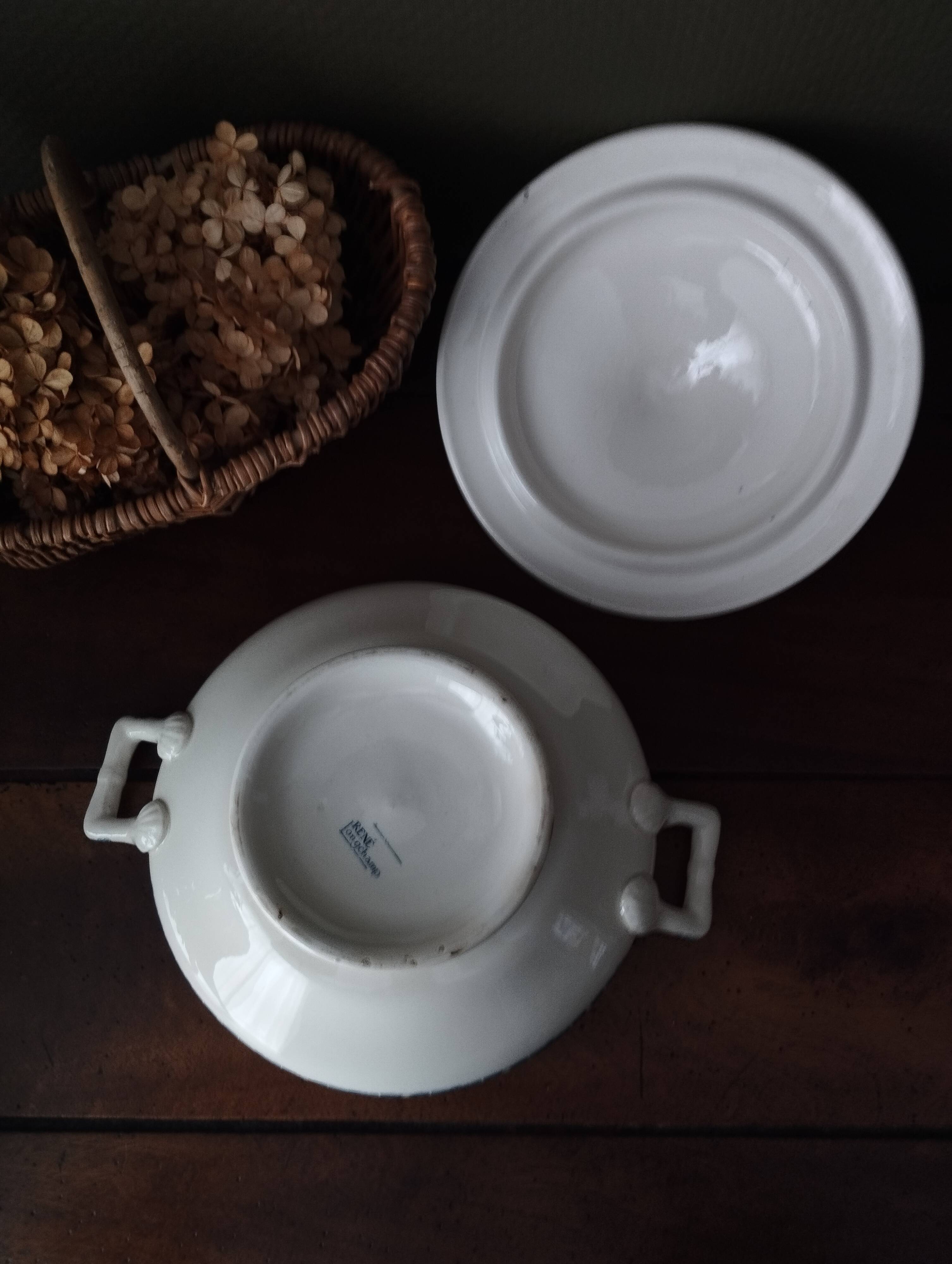 Ironstone soup tureen Longchamp "René"