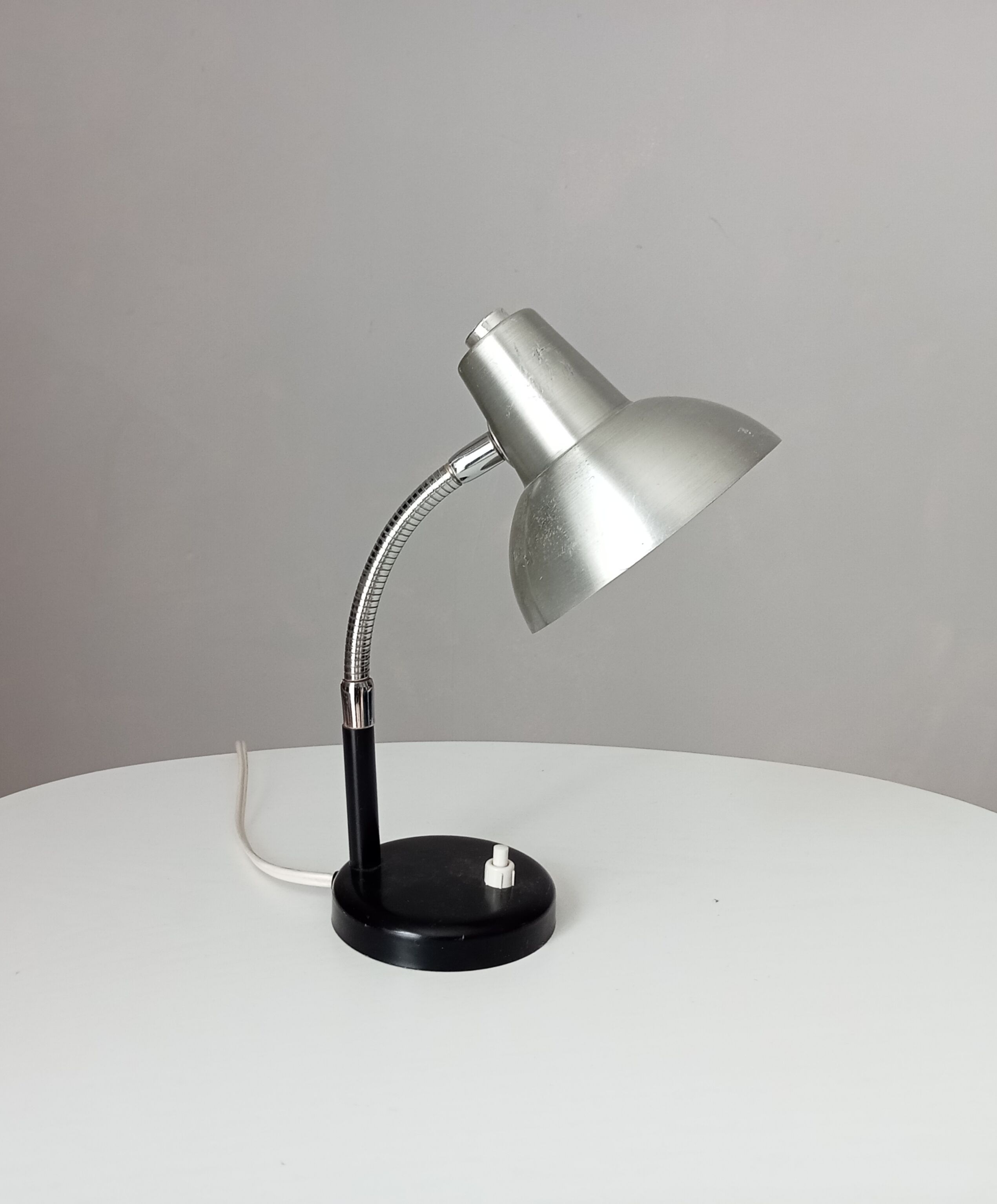 Vintage 80s/90s desk lamp