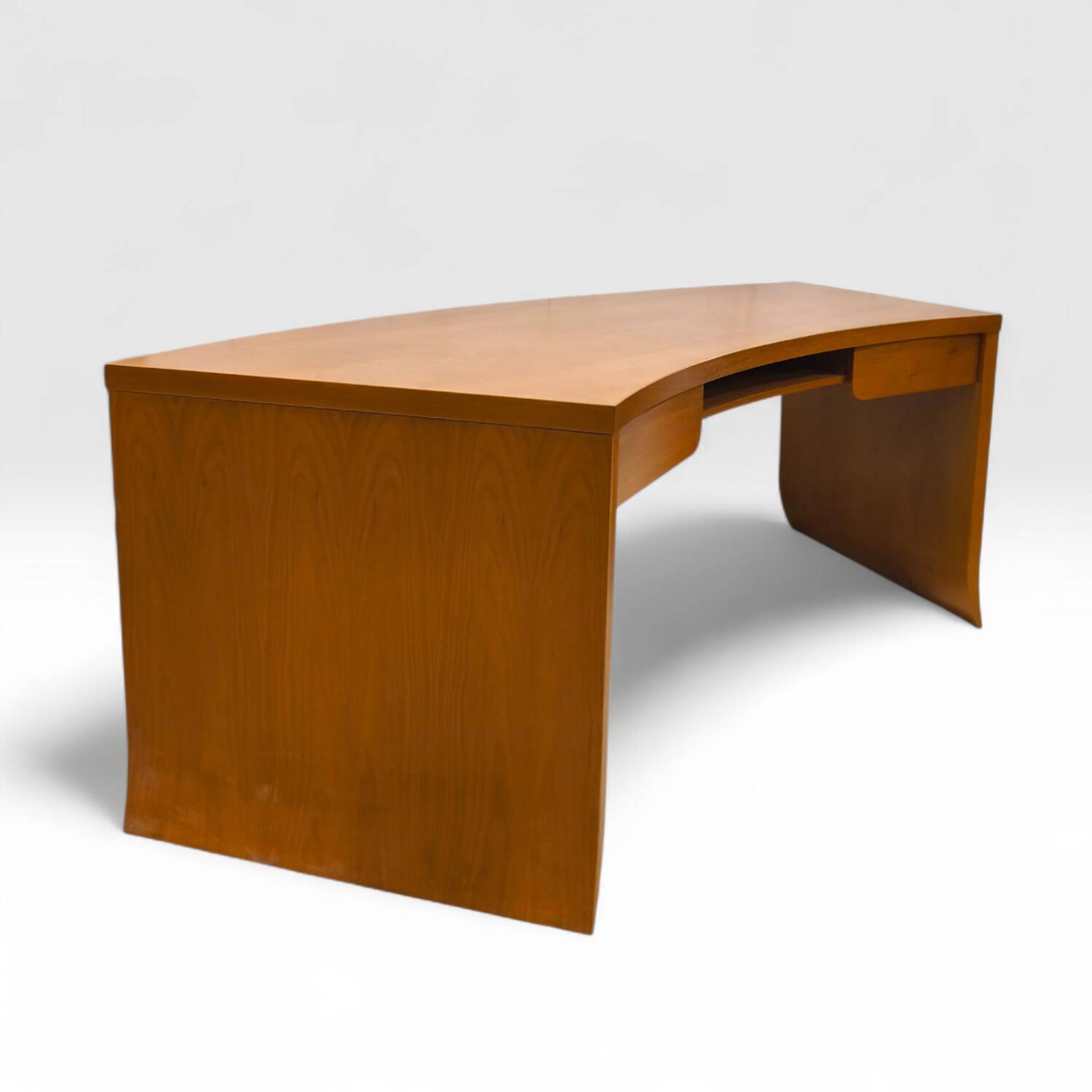 Art Deco desk model 499, Maxime Old, Alivar Museum