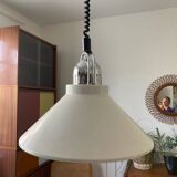 White metal suspension rises and falls
