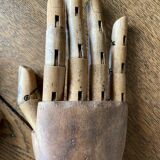 Articulated wooden hands