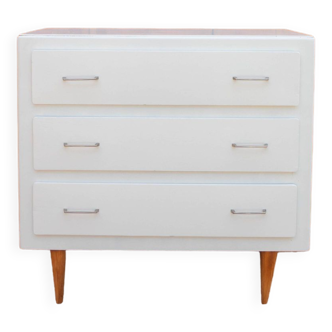 Compass feet chest of drawers