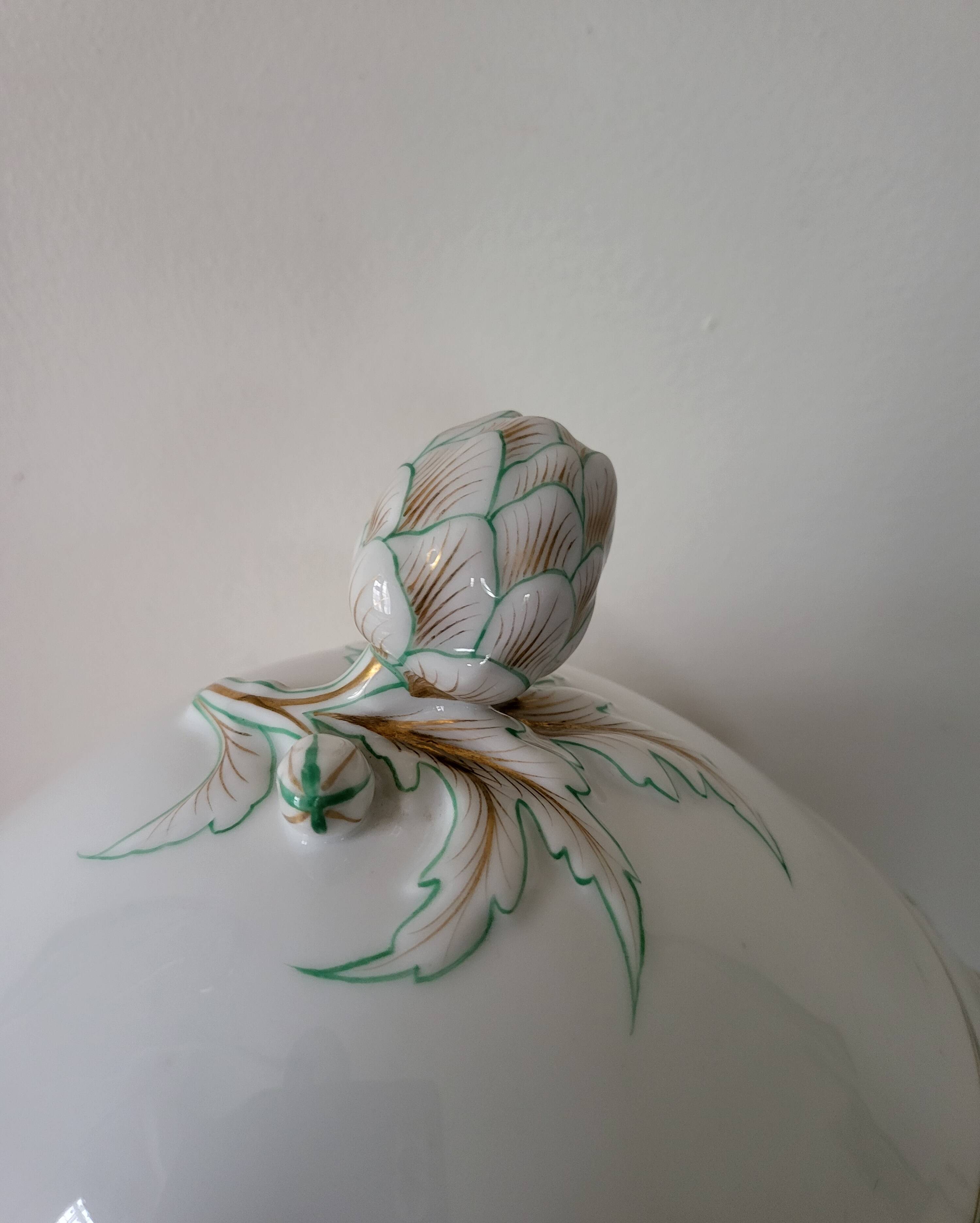 Antique Soup Tureen in Old Paris Porcelain