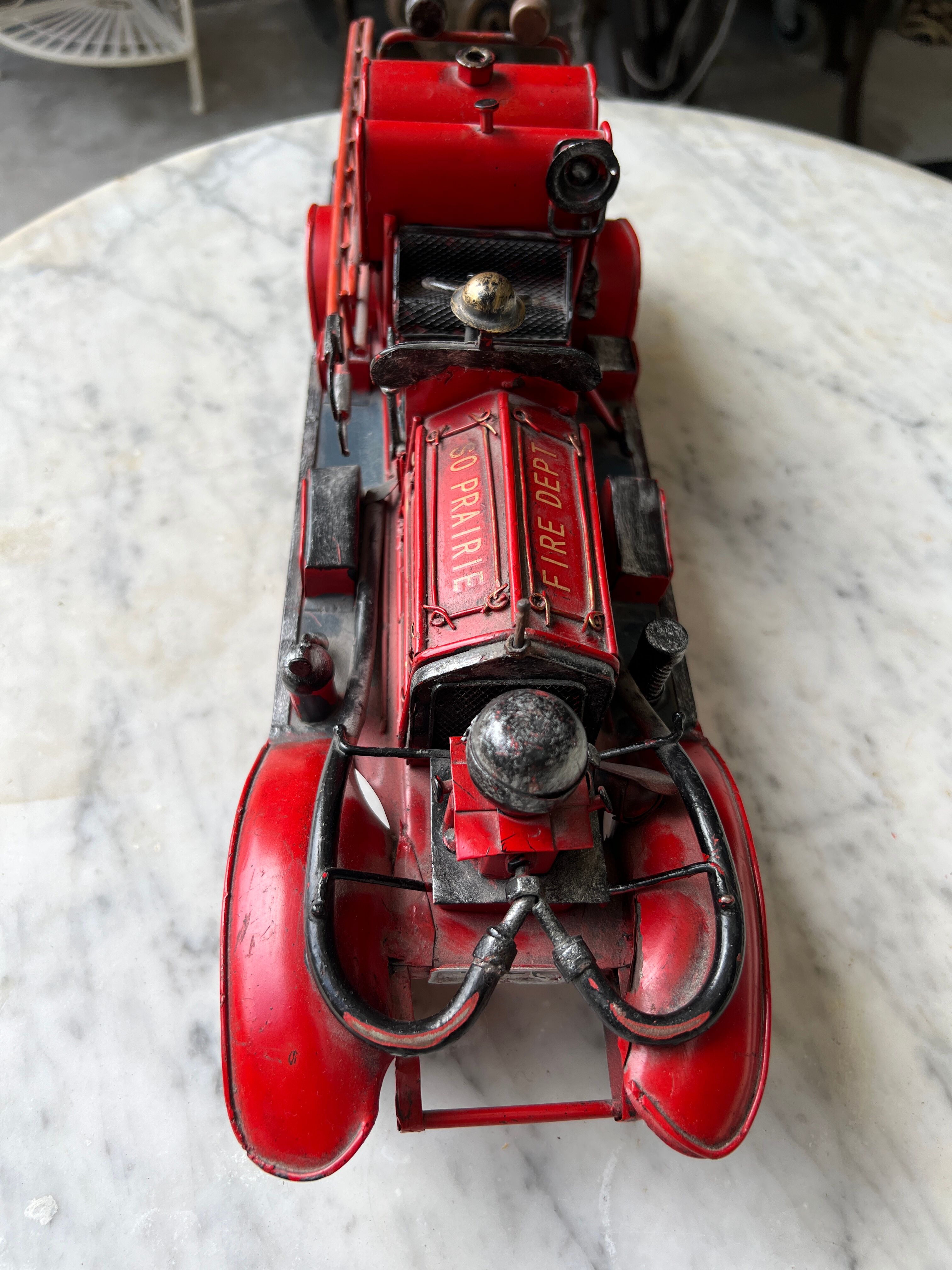 Vintage fire truck "So prairie" from 1926