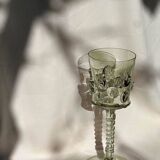 paire de verres à vin soufflés - vert