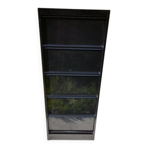 Meuble à clapets en métal noir