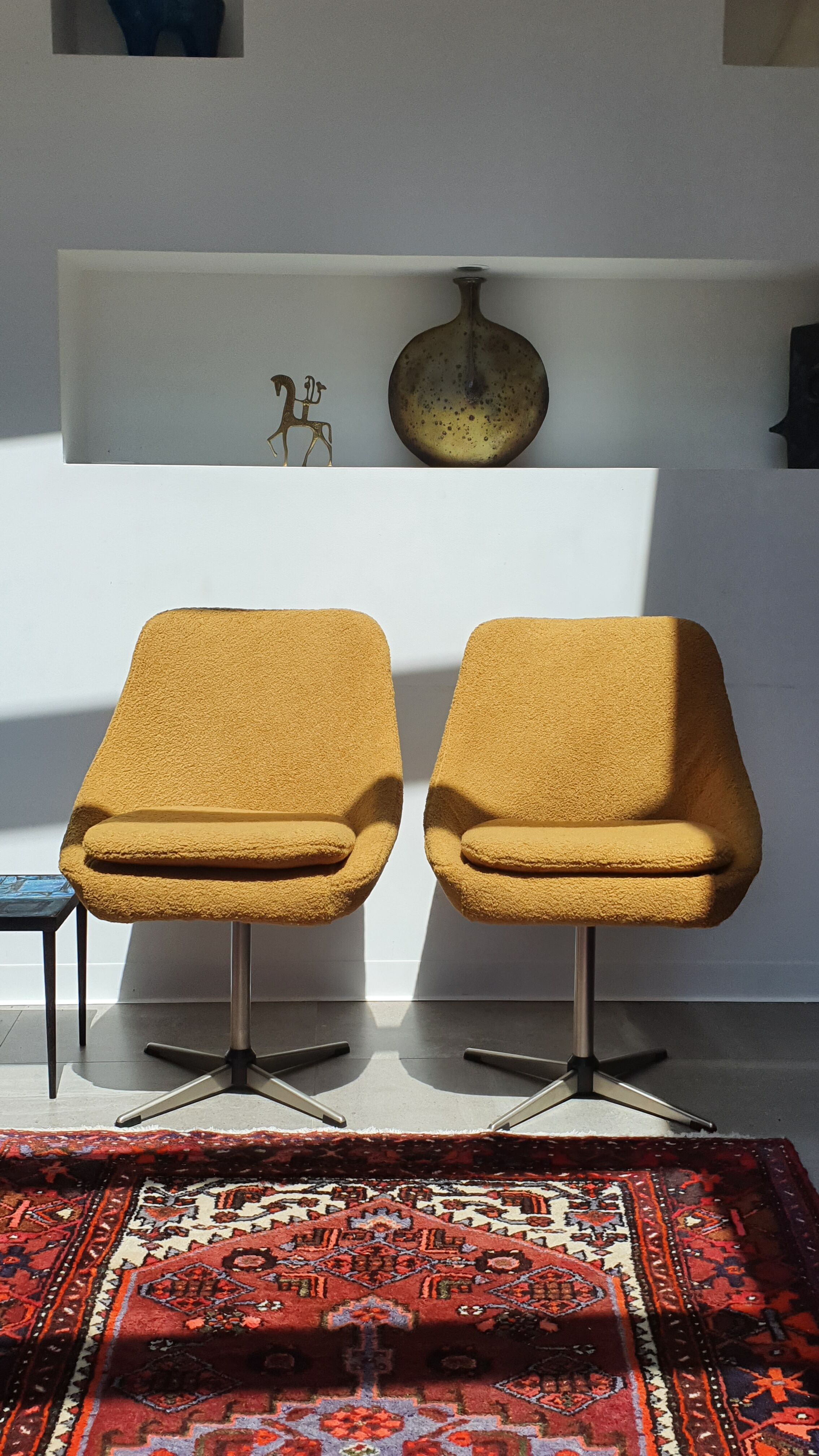 Pair of space age swivel chairs 70s