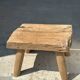 Petite table d'appoint ou tabouret en teck blond quadripode H:30 L43 l30