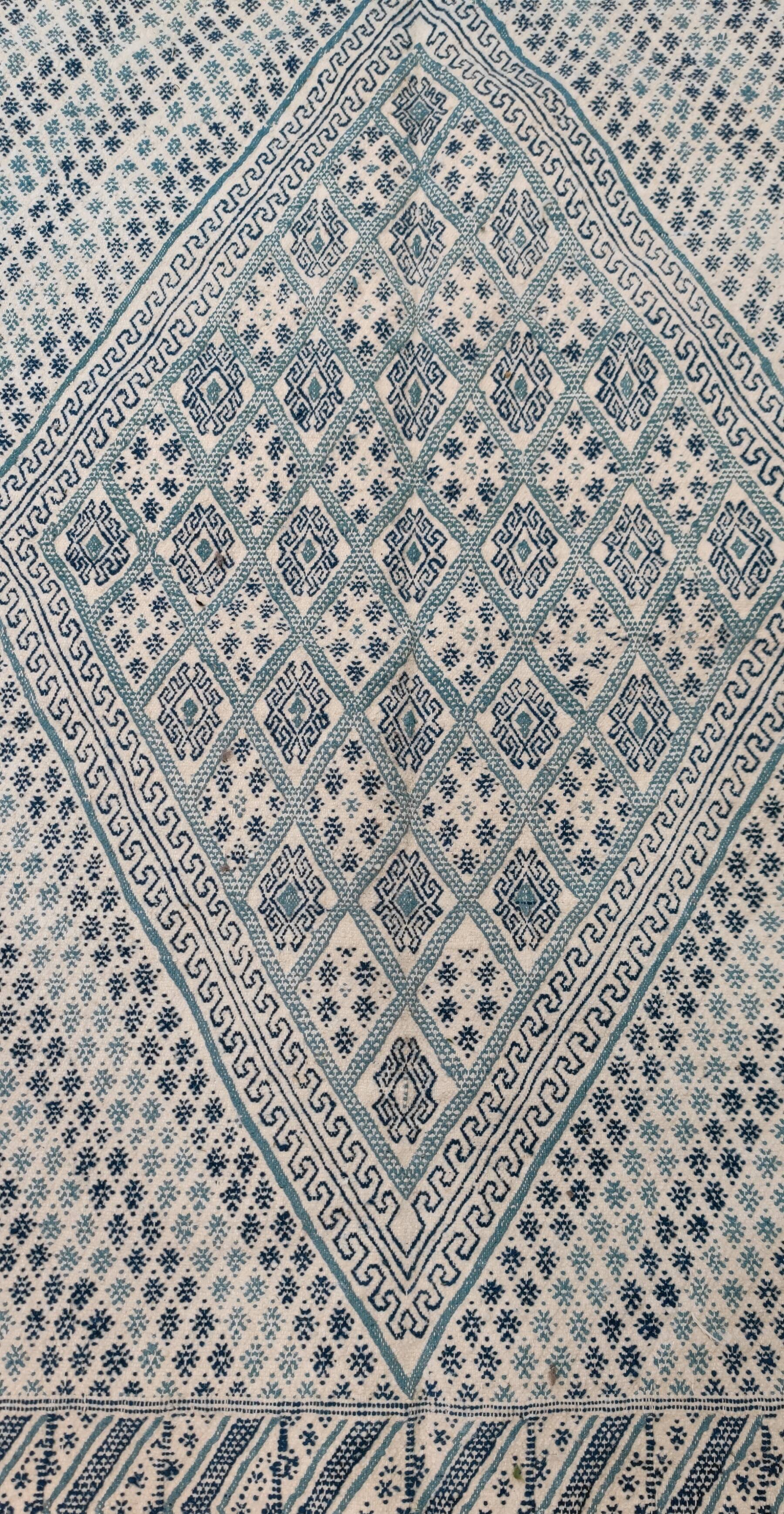 Traditional white and blue margoum carpet woven hands in pure wool