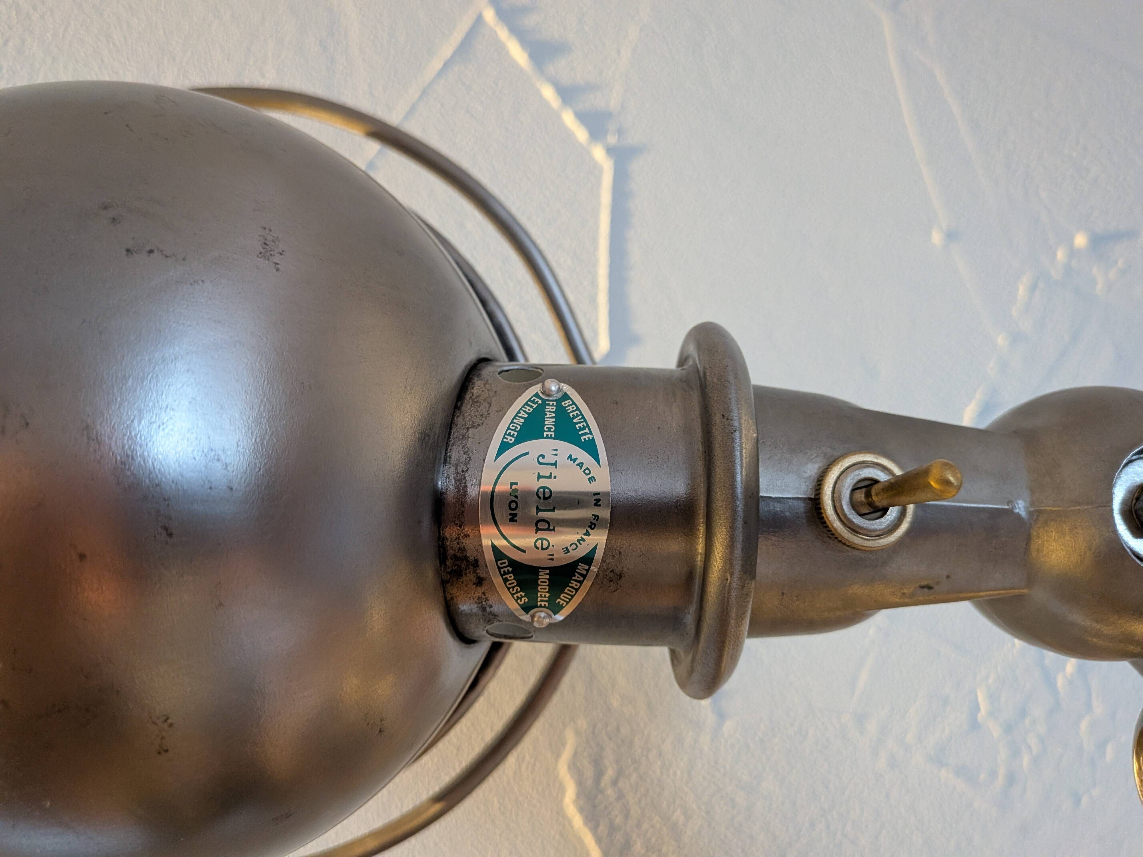 Lampe industrielle Jielde restaurée atypique