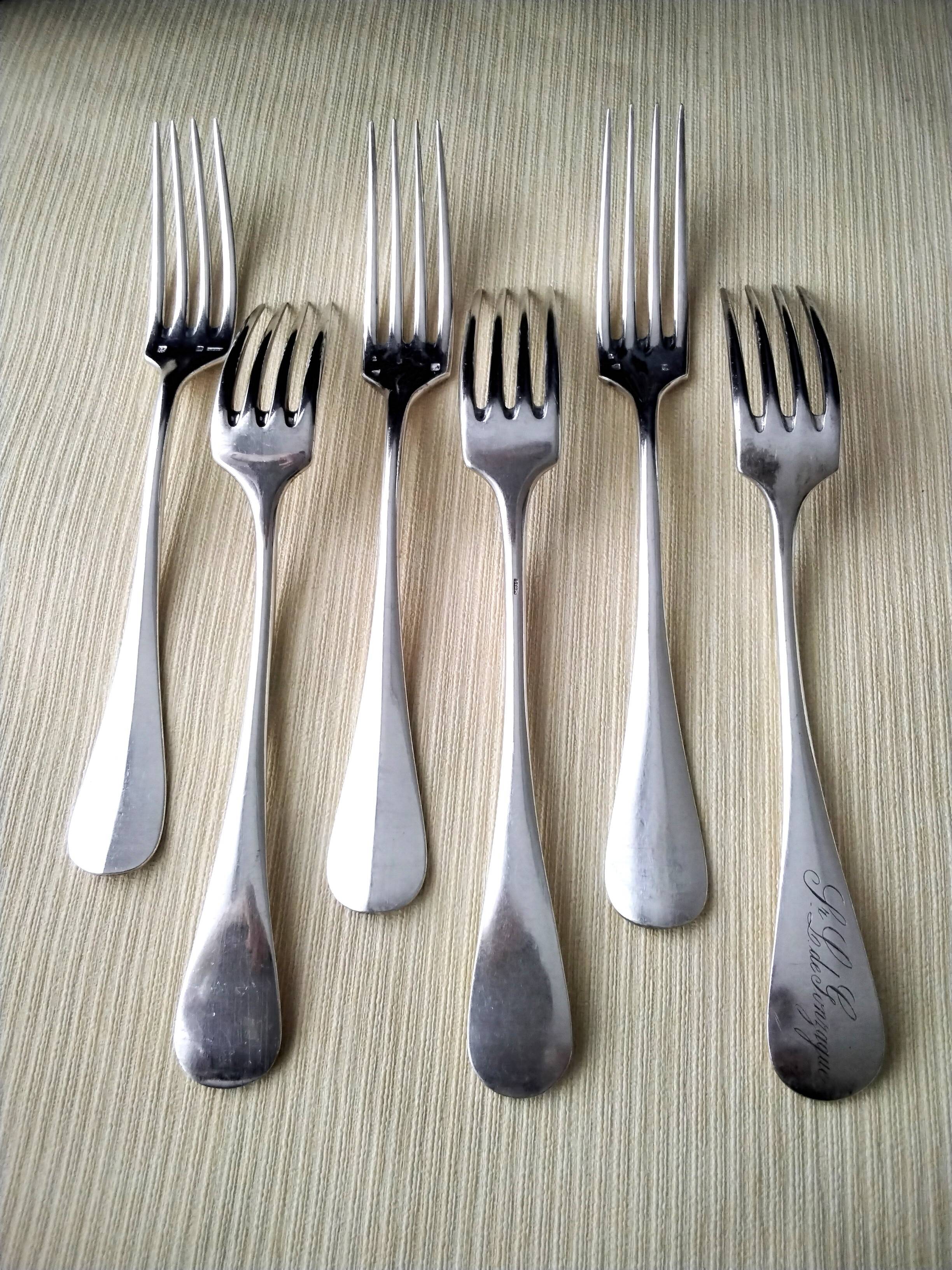 Set of 6 silver metal table forks Uniplat model