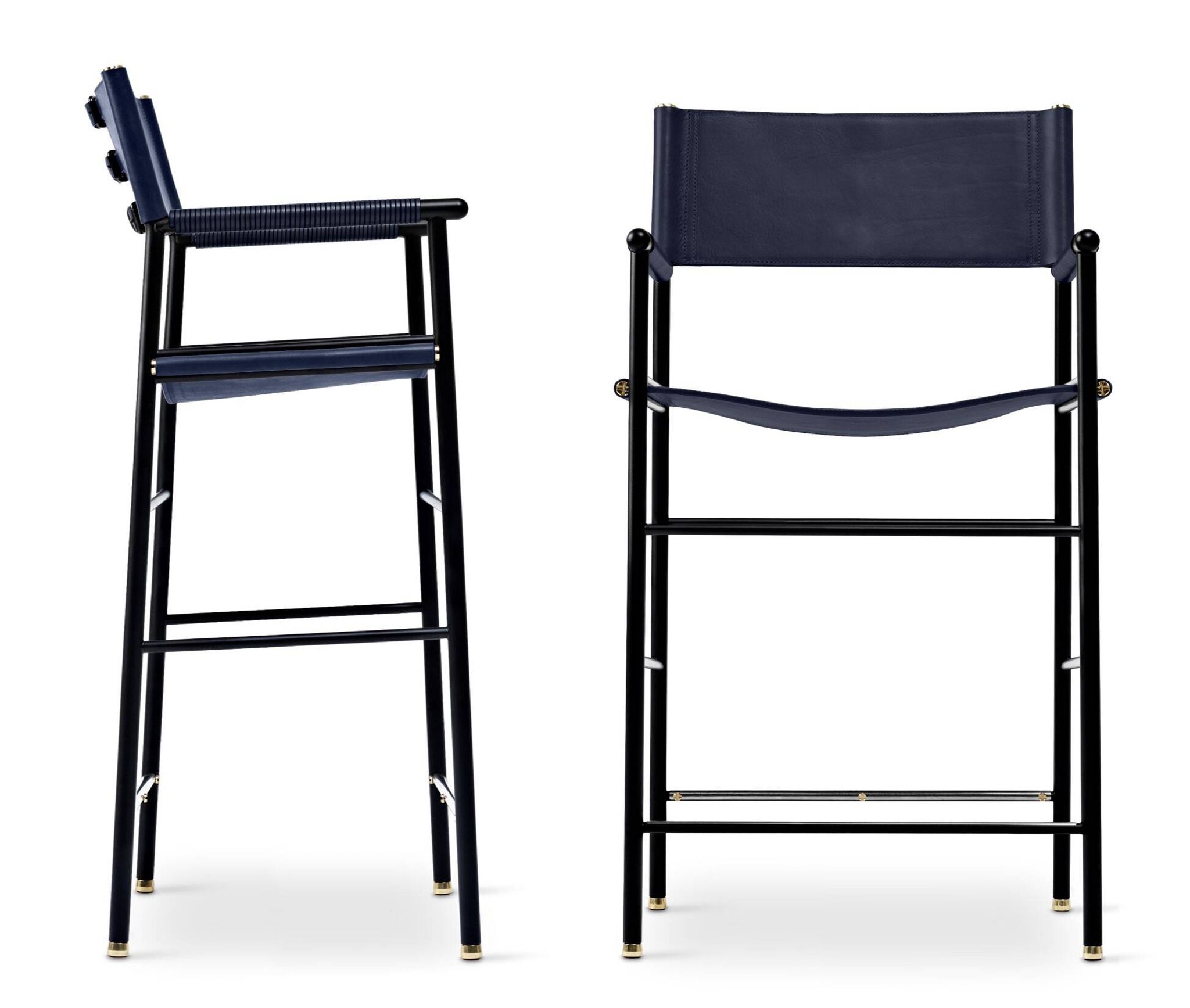 Paire de tabourets de bar avec dossier bleu marine et structure en métal
