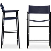Paire de tabourets de bar avec dossier bleu marine et structure en métal
