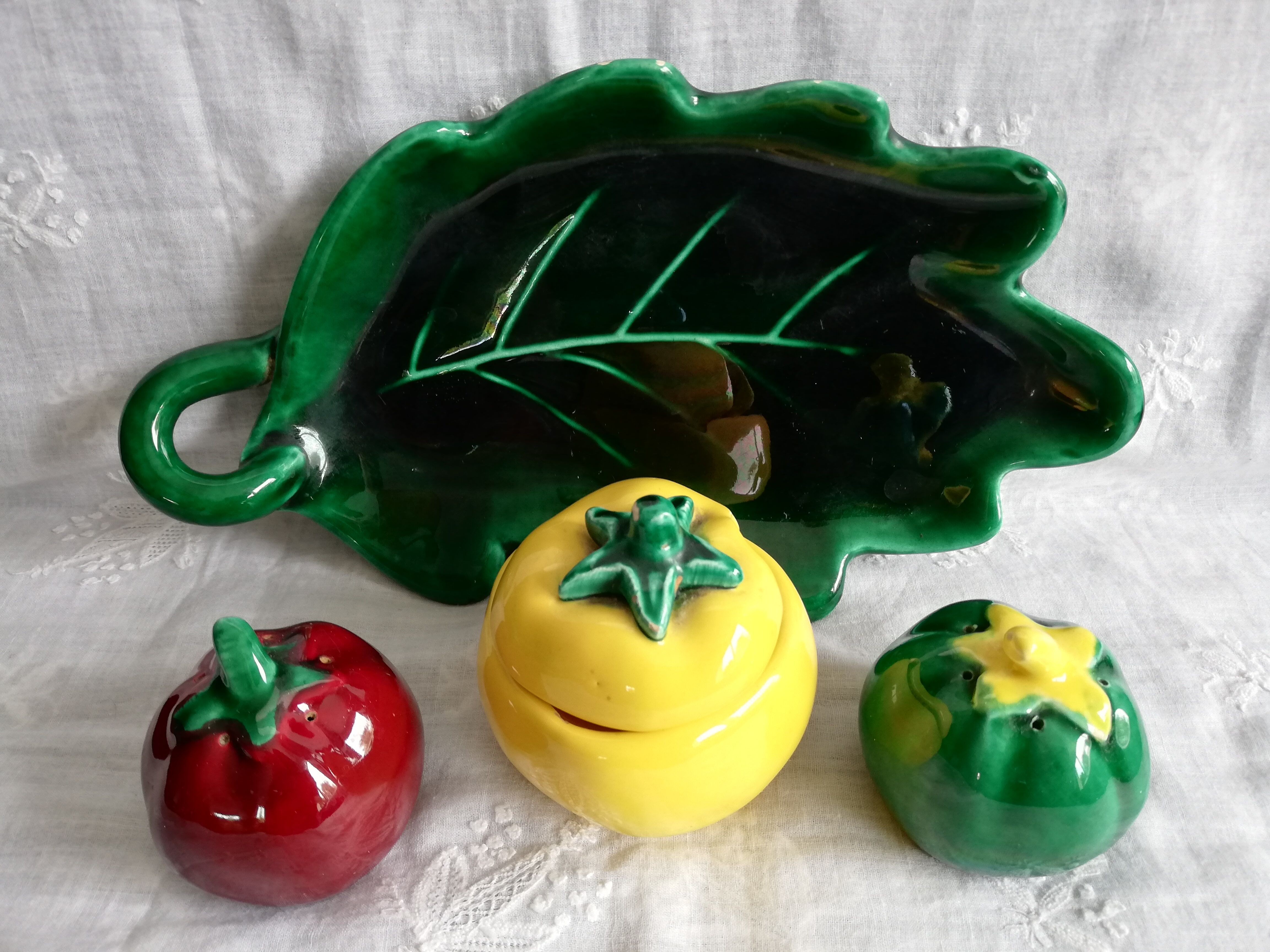 Trio salt, pepper, vintage ceramic mustard