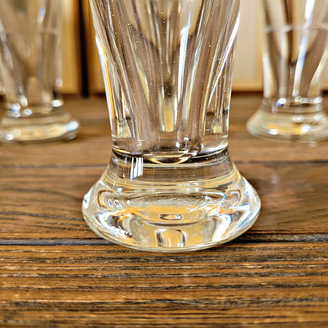 Verres à anisette bistrot vintage, joli liseré gravé (lot de 4)