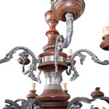 Lampadario in stile barocco a 15 luci in metallo e legno, anni '50