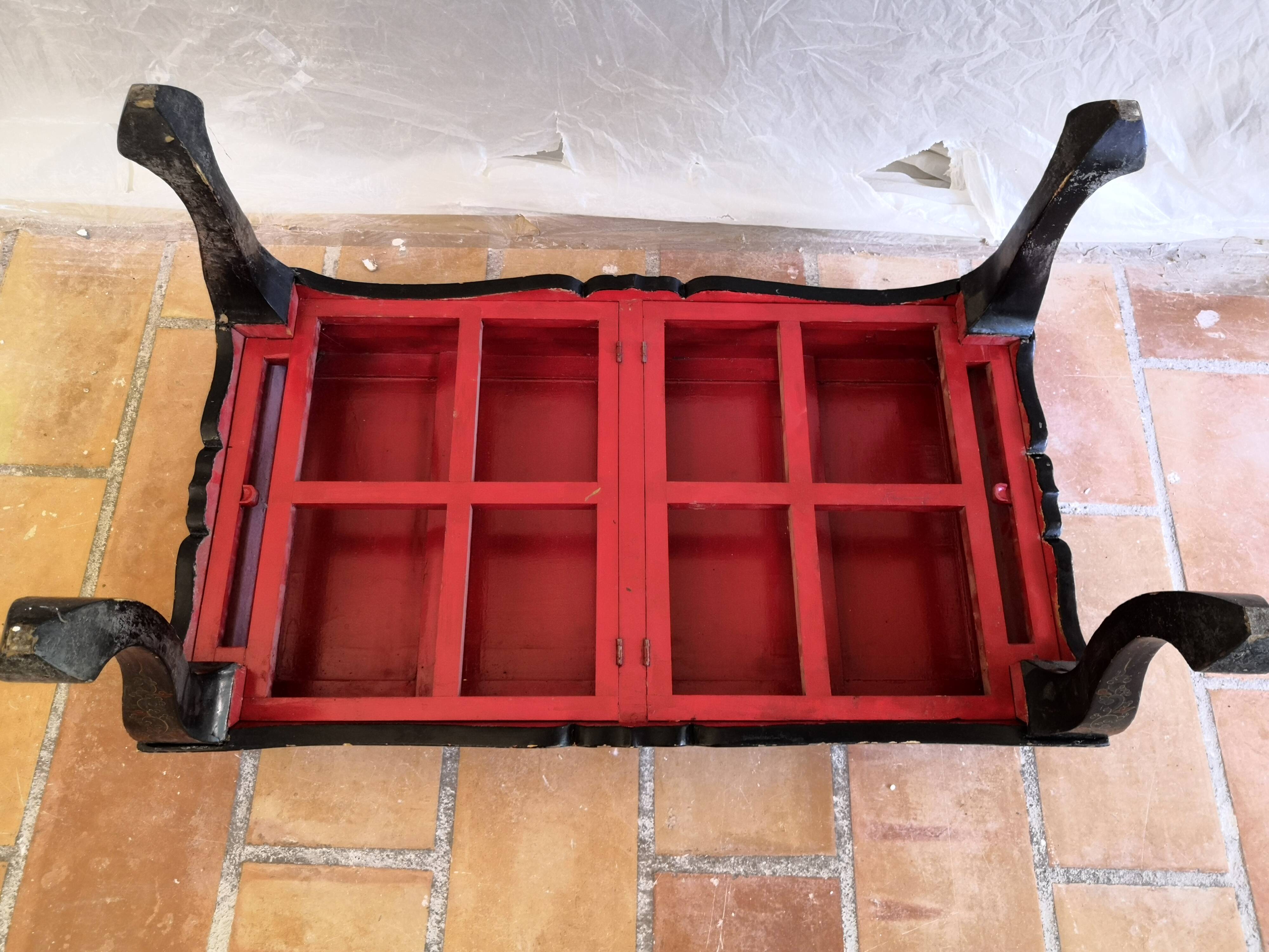 Old rectangular asian retractable coffee table