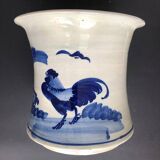 Ancien cache pot en céramique blanc bleu