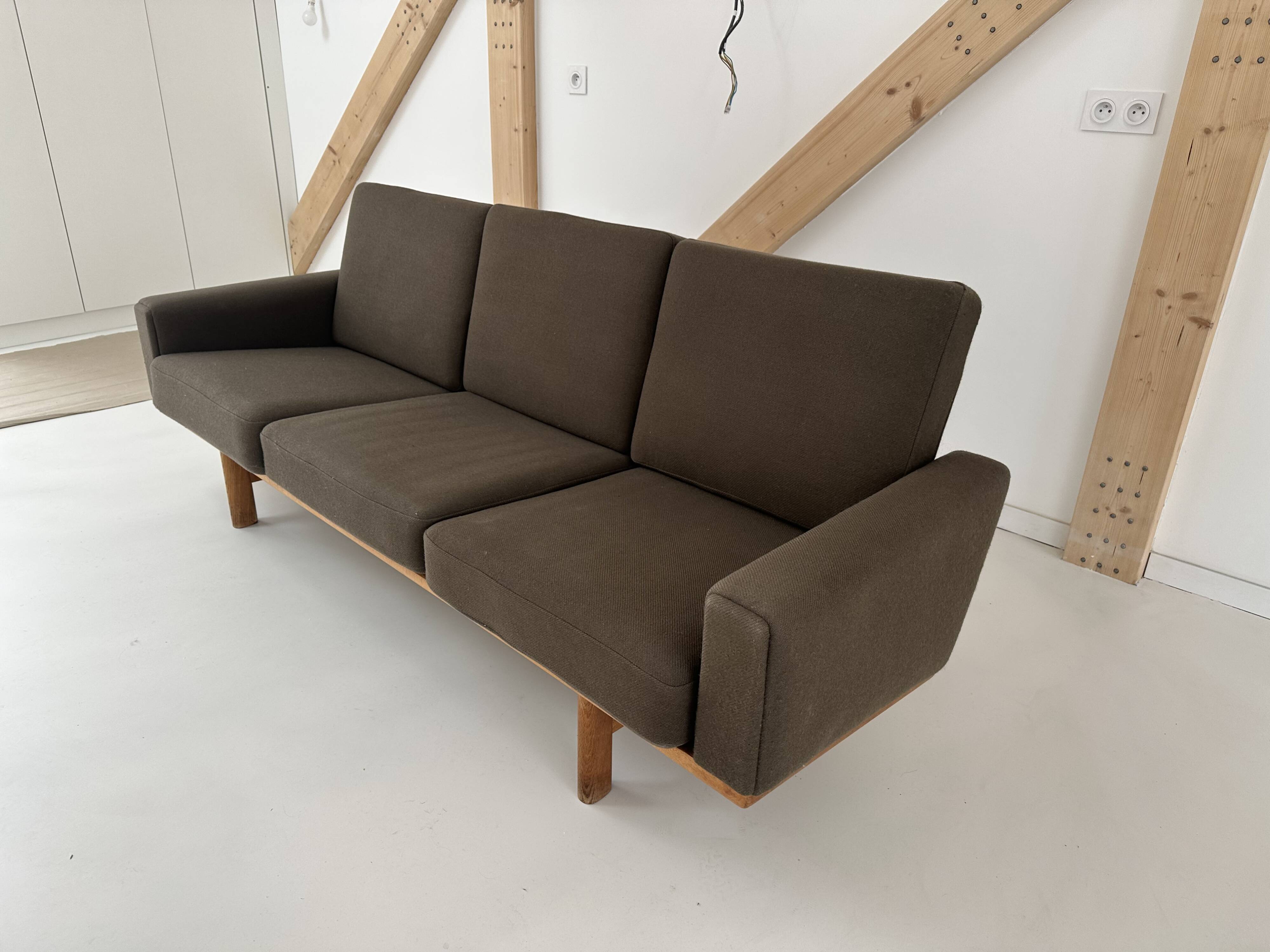 canapé 3 places Hans J. Wegner