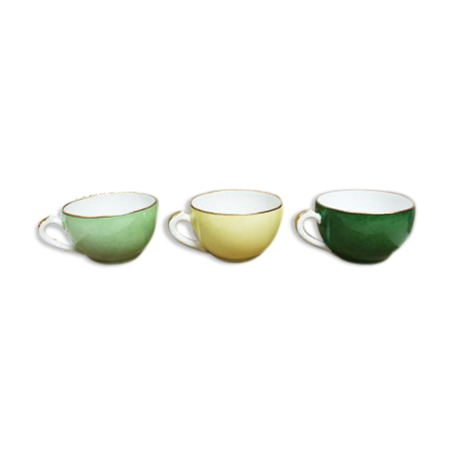 Set of 3 small coffee cups pastelles