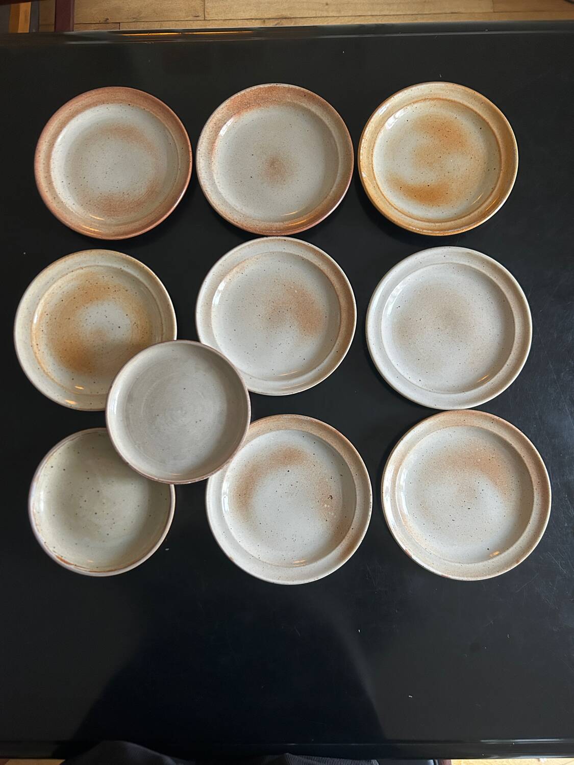 Assiettes plates Grés du Marais