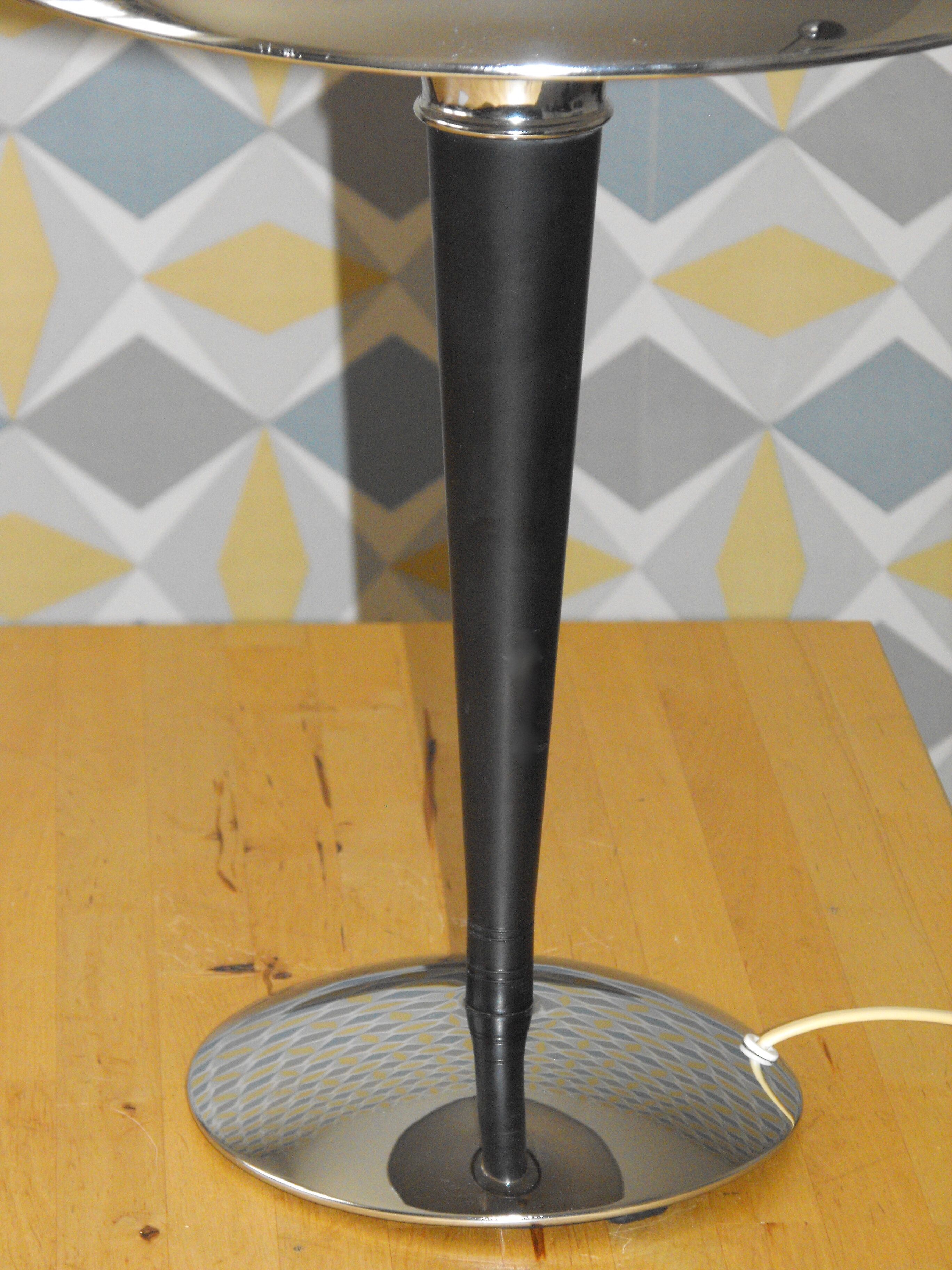 IKEA desk lamp from the 80s.