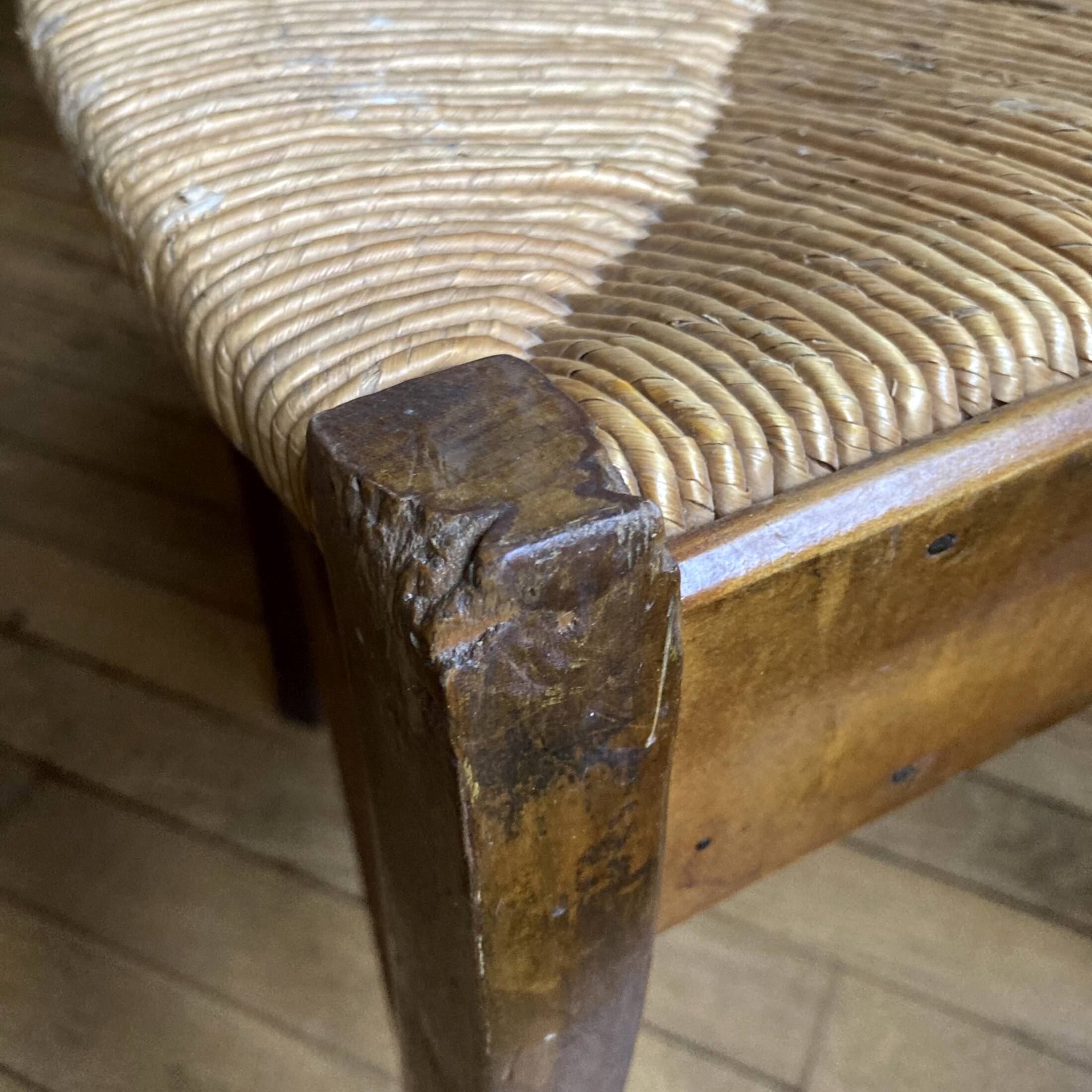 Set of 2 old mulched wooden chairs