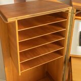 1950s Bureau