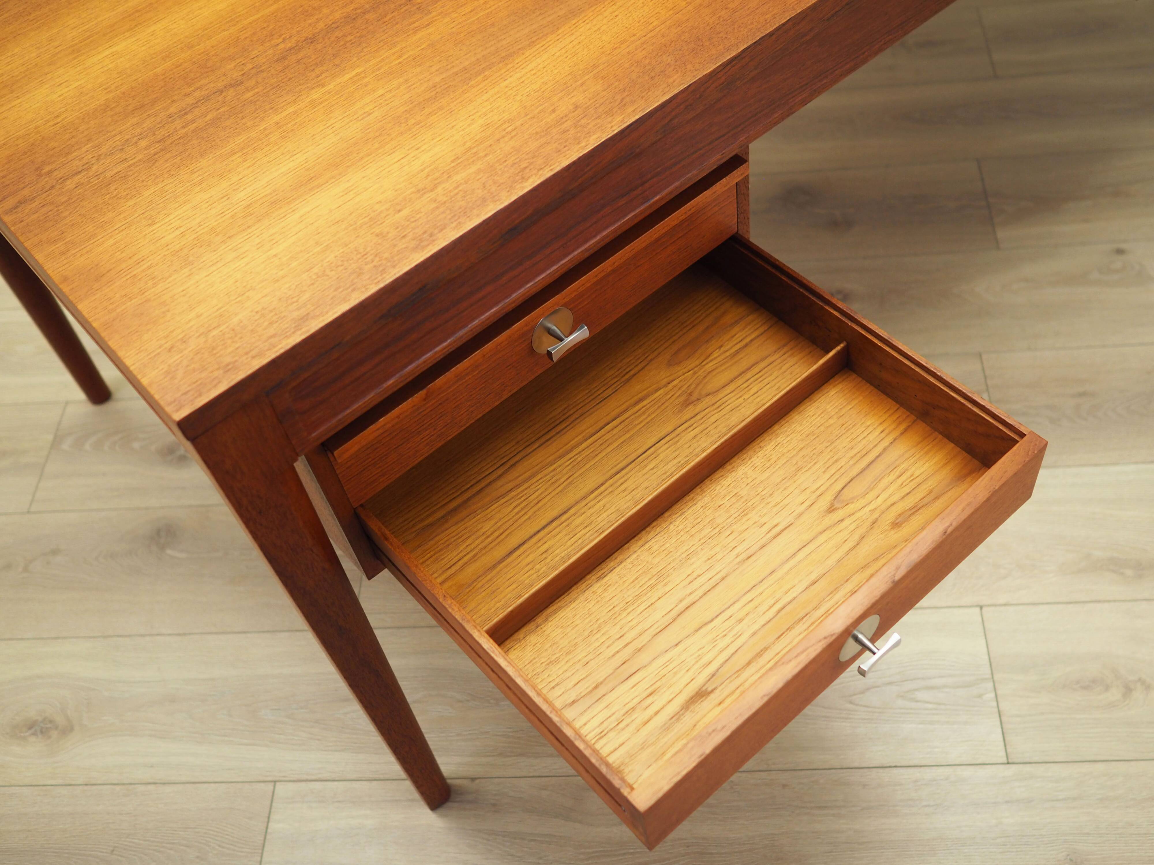 Teak desk, Danish design, 1970s, designer: Finn Juhl, manufacturer: France