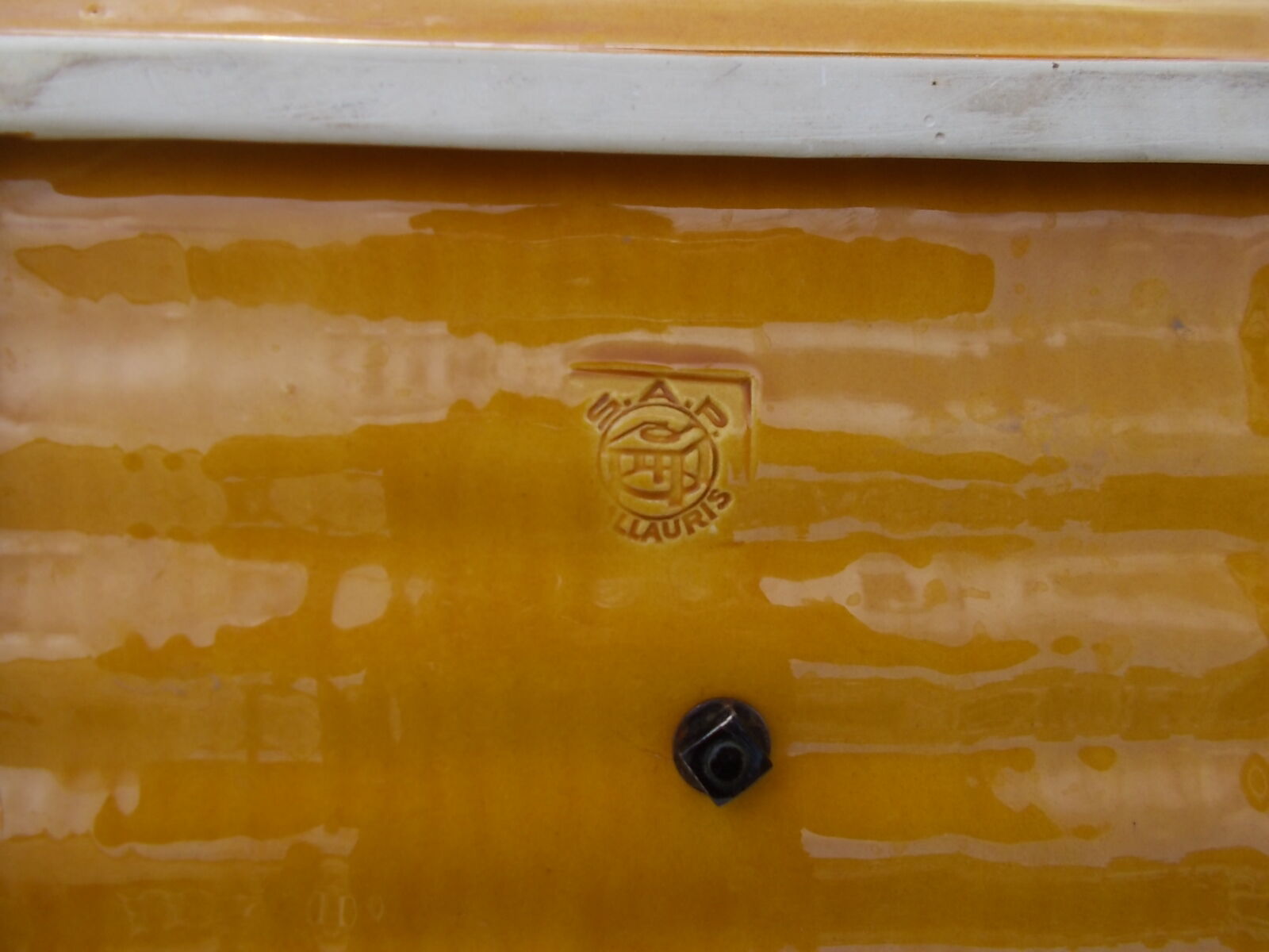 Vallauris cheese platter in slipware