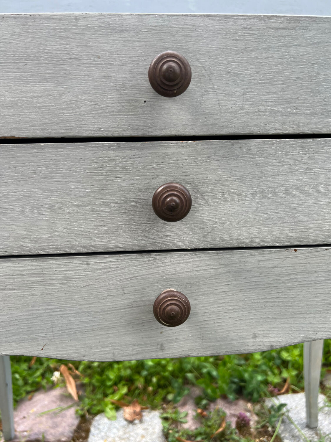 Bedside, lacquered wood worker