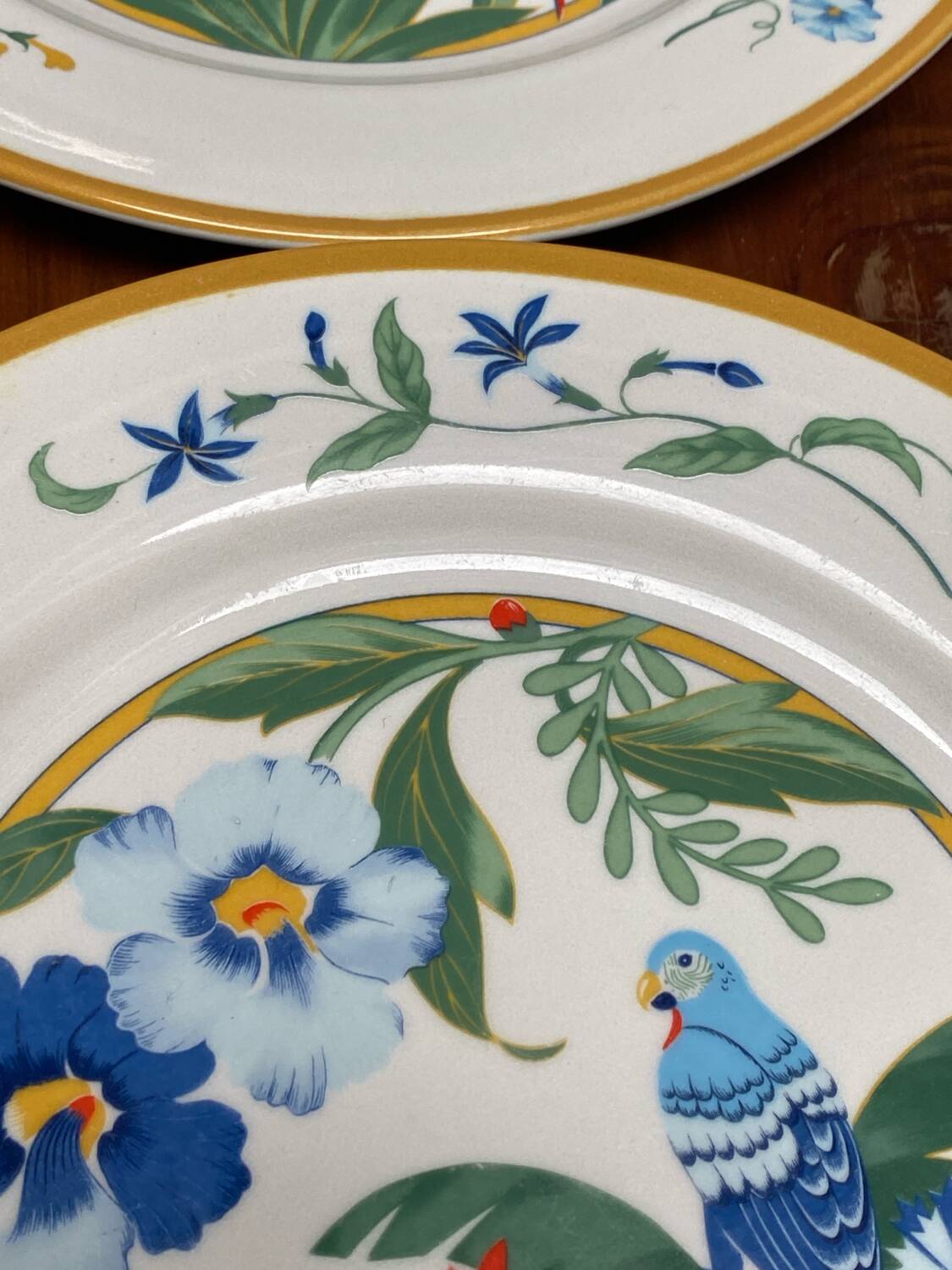 Vintage dinner plates