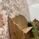 Wall shelf in oak