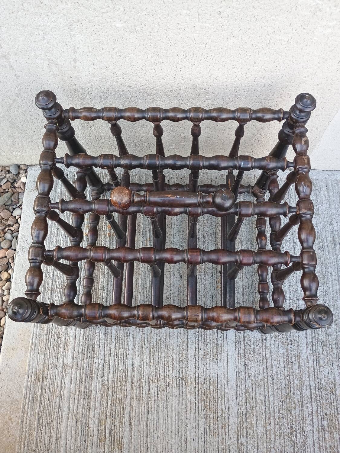 Napoleon I turned mahogany wood magazine or music sheet rack