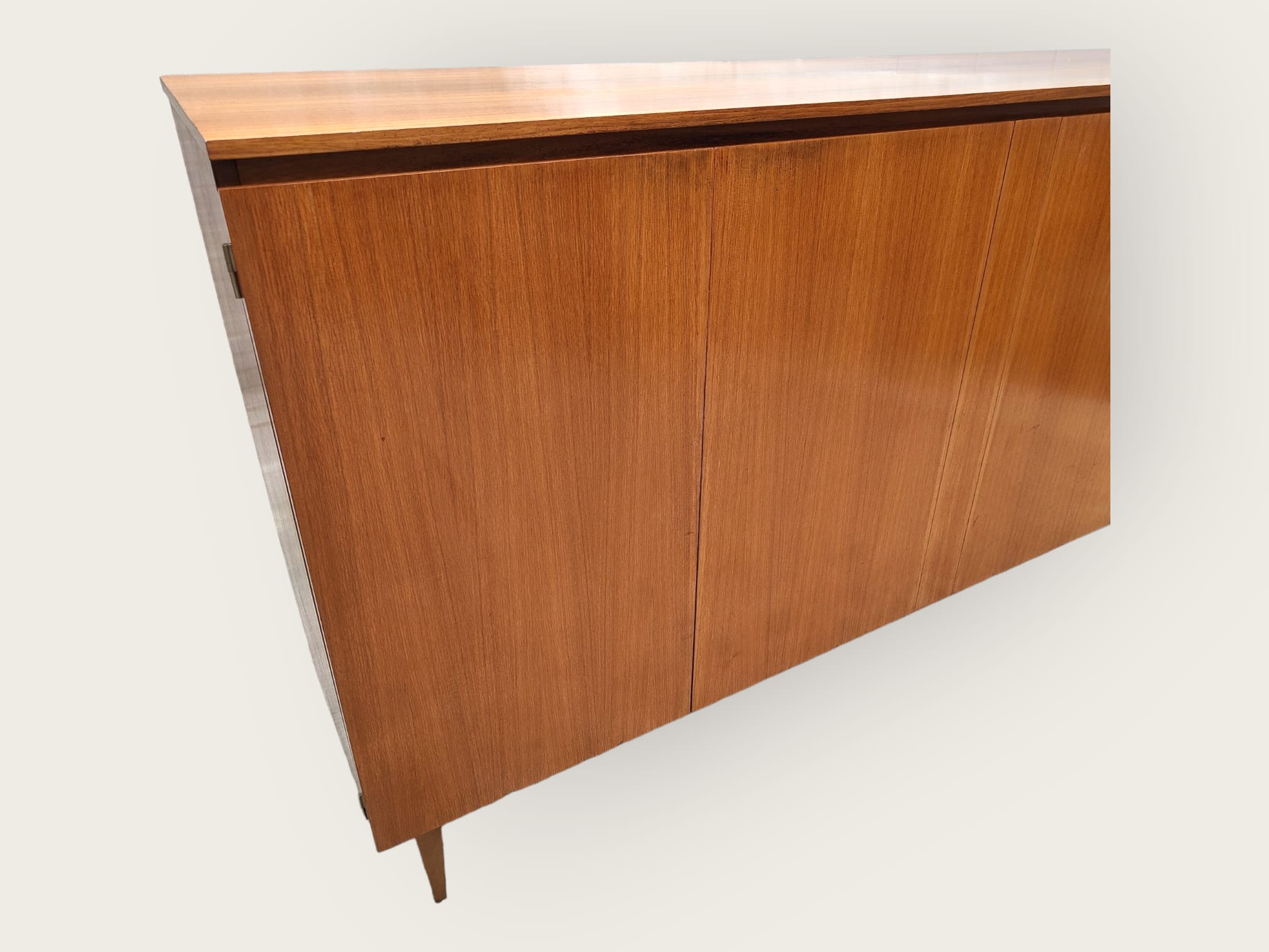 Mid century midboard