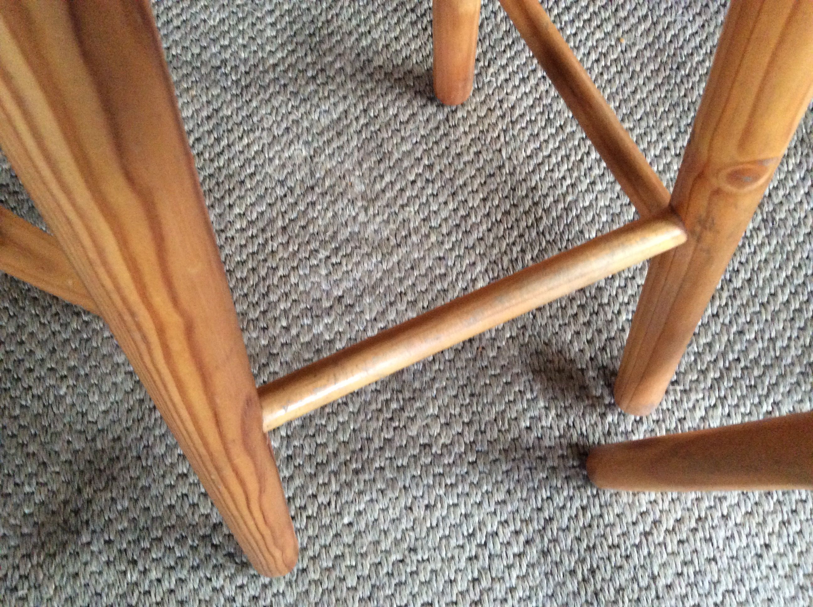 3 bar stools
