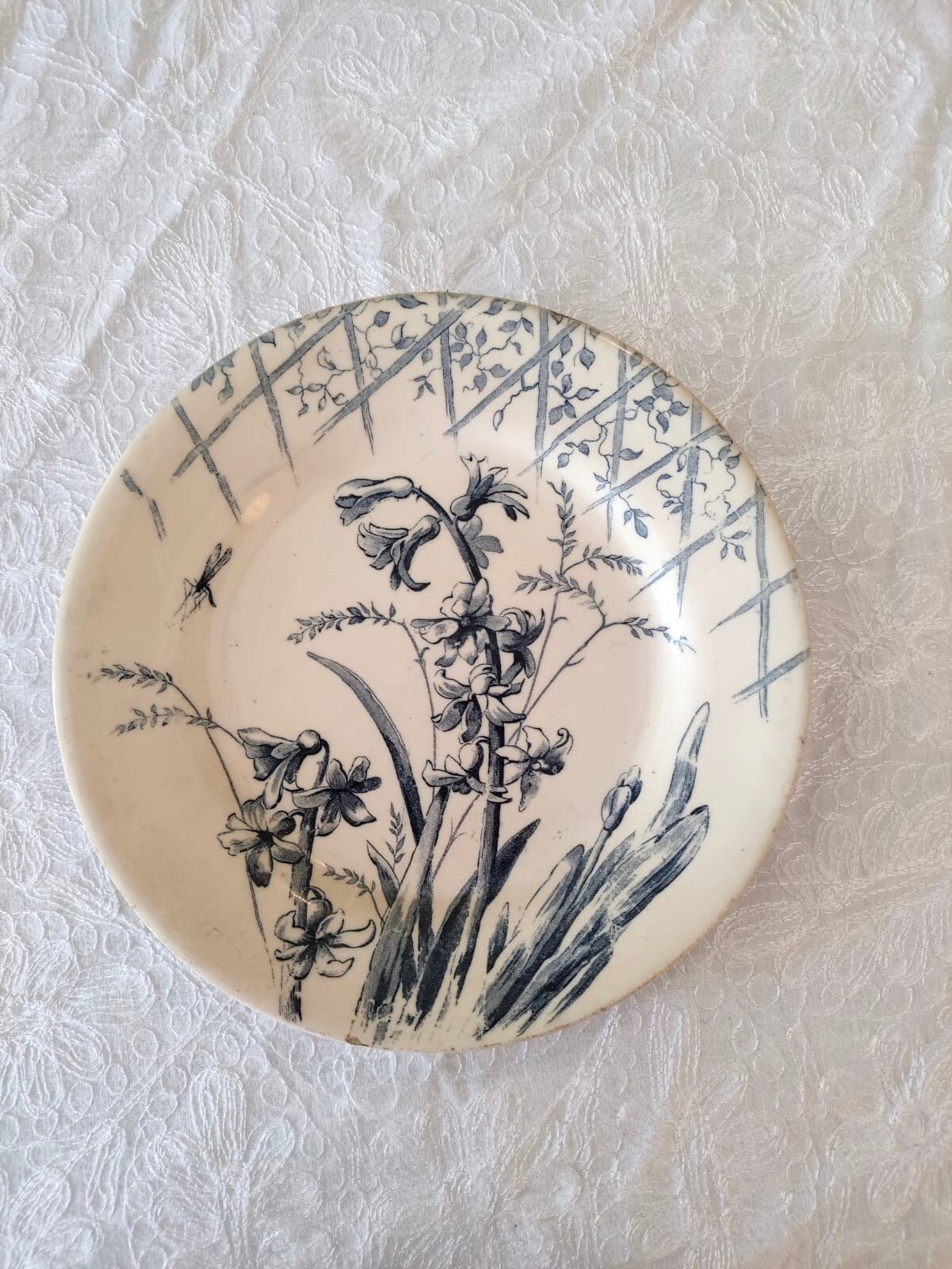 Gien iron earth plate