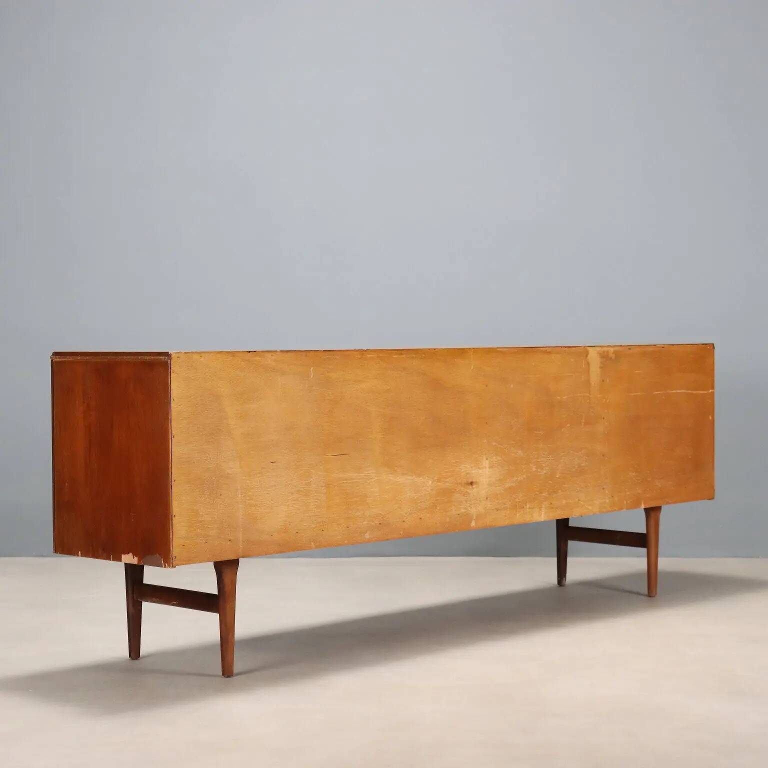 Enfilade vintage plaquée teck, Europe du Nord, années 1960